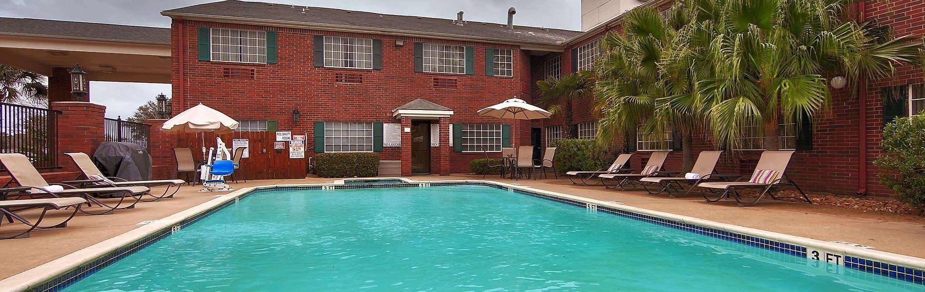 Best 16 Pet Friendly Hotels in Houston, Texas(TX), United States in
