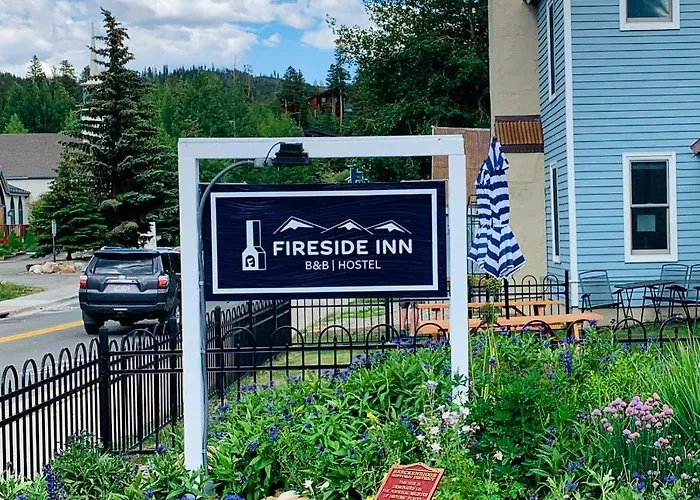 Fireside Inn & Hostel Breckenridge