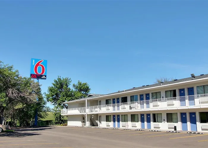 Motel 6-Bismarck, Nd