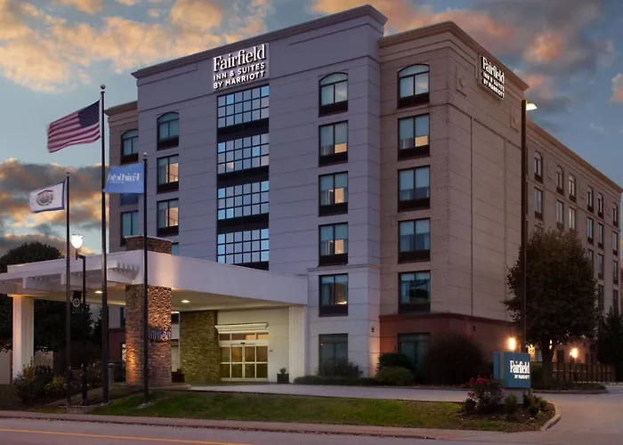Fairfield Inn & Suites By Marriott Charleston